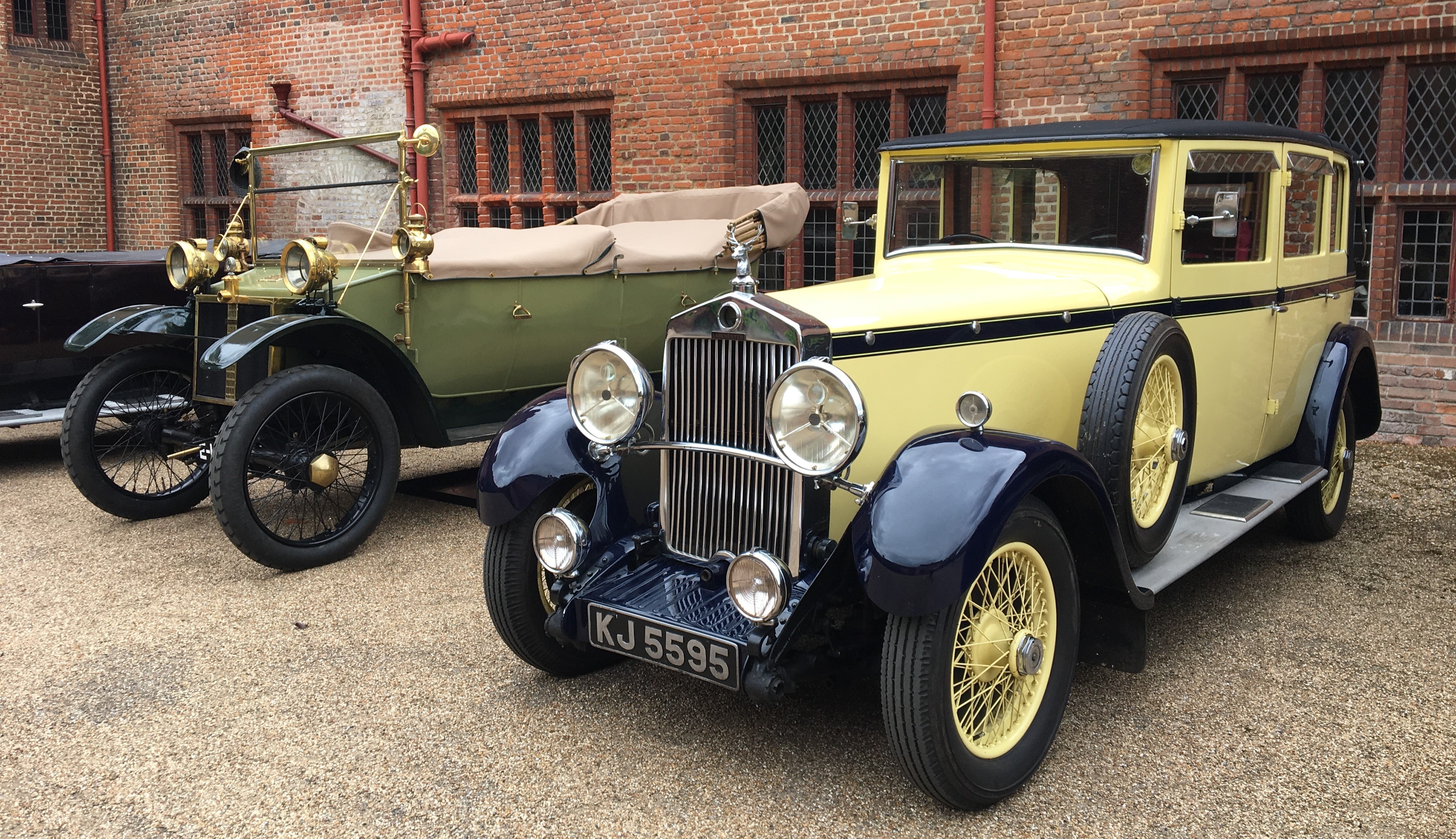 Edwardian and Vintage Lanchester motor cars gathered together